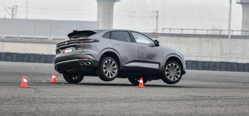 麋鹿测试视频国产车,麋鹿测试视频展现卓越性能与安全