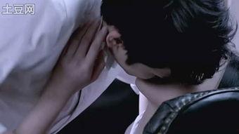 国产最唯美吻戏视频,浪漫瞬间，心动瞬间