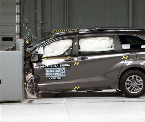 国产塞纳真实碰撞视频,真实视频揭示安全性能